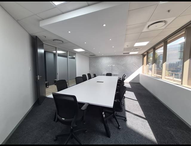 552M² OFFICE TO LET IN SANDTON CENTRAL